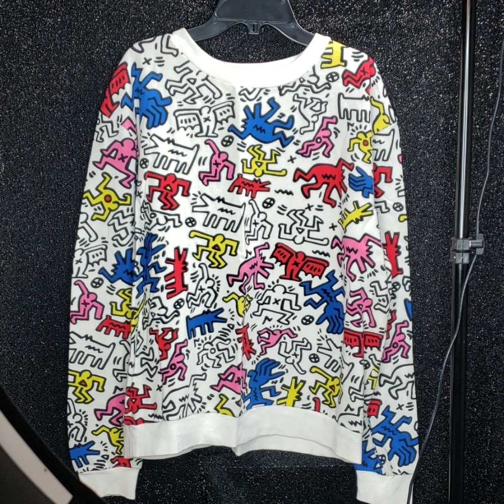 Sweat shirt